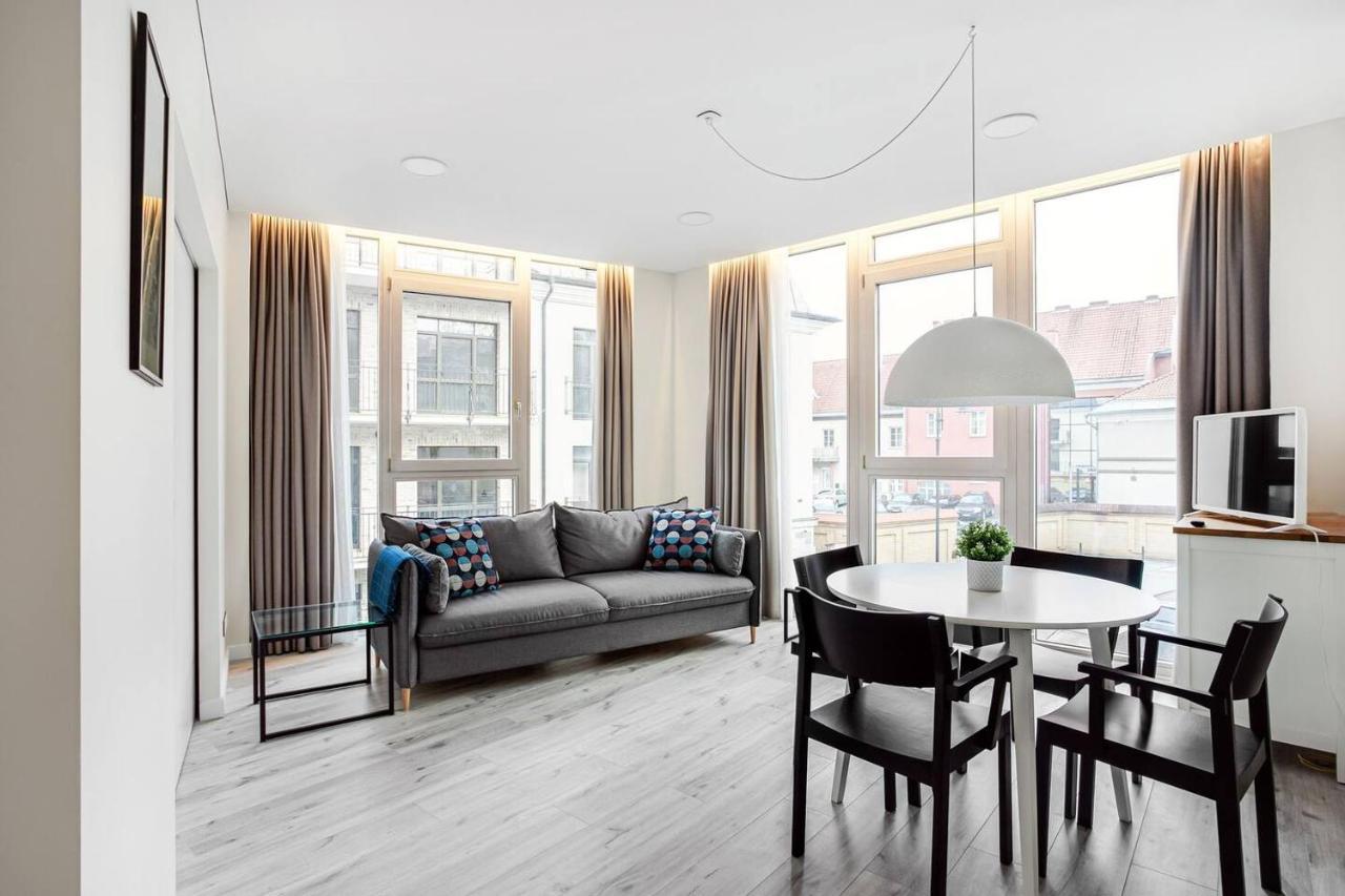 Happy Inn Vip, Self Check-In-24X7, A-C, Parking-In-The-Underground-Garage VNO Exterior foto