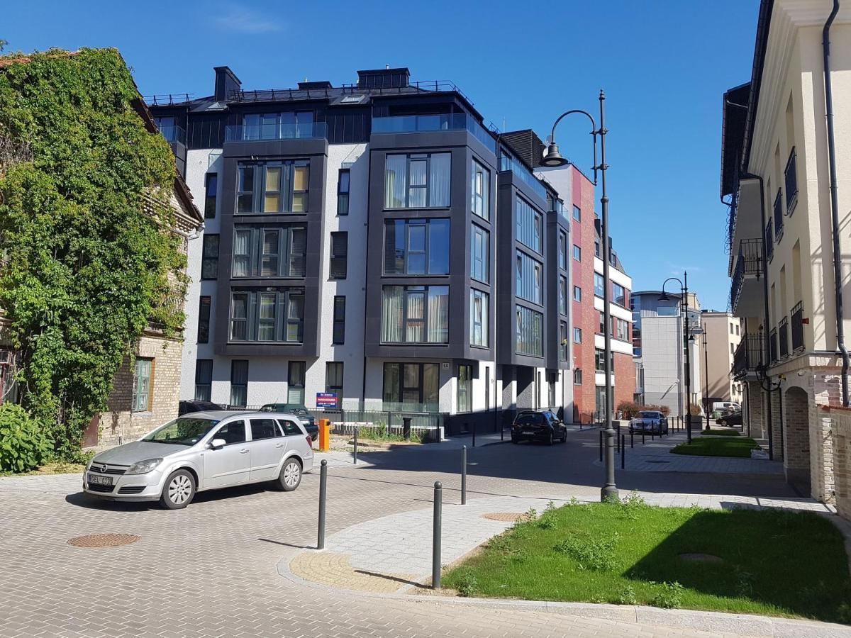 Happy Inn Vip, Self Check-In-24X7, A-C, Parking-In-The-Underground-Garage VNO Exterior foto